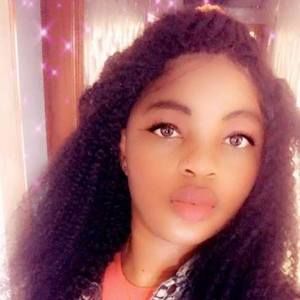 Meet your Posher, Ange raïssa